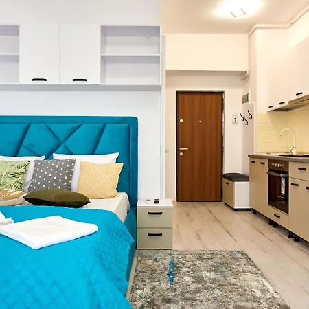 2 Tomis Aparthotel *