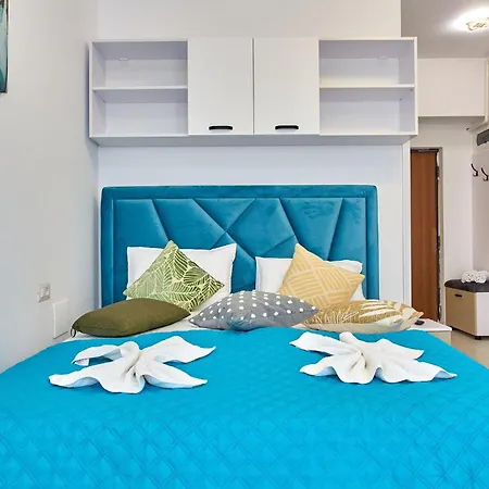 Aparthotel 2 Tomis *