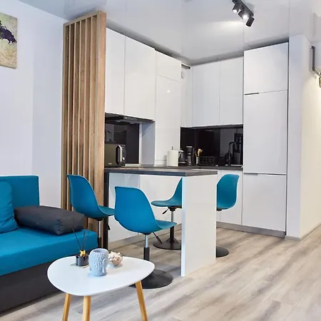 2 Tomis Aparthotel Navodari